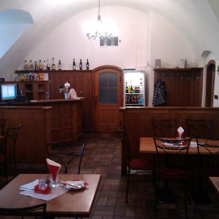 Penzion S Restauraci "U Mlyna Com" 리토벨 외부 사진